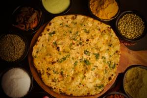 Stuffed Paratha [Aloo/piyaz]