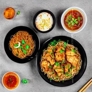 Hot Garlic Noodle & Rice Mixed - Chicken & Egg