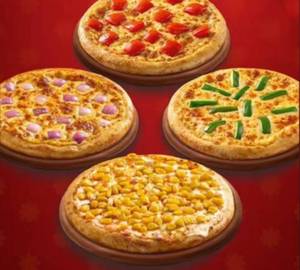 Classic Veg Pizza Combo - 4