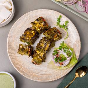 Hare Masaley Ka Bhuna Paneer