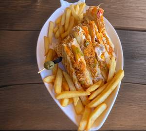 Polo Chicken Sandwich