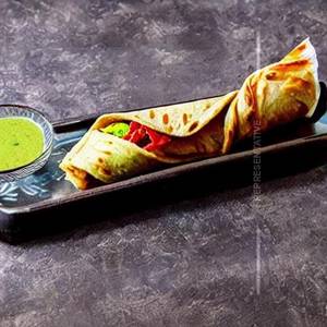 Achari Paneer Roll