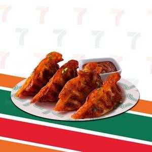 TANDOORI CHICKEN MOMOS - 4pcs