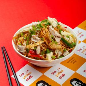 Chilli Garlic Noodles Chicken