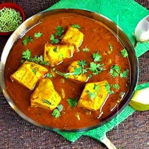 Veg Fish Chaap Curry