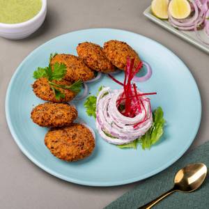 Chanajor Garam Tikki