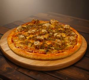 Chilli cheese paneer pizza