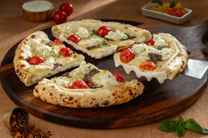 Woodfired -  Creamy Burrata Cheese Burst Pizza