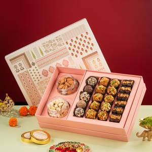 Motif Assorted Baklava Dry Fruits and Truffle Sweet Gift Box [850 grams]