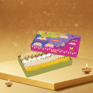 Assorted Golden Super Kaju Box