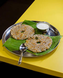 Sabudana Thalipeeth (2pcs)