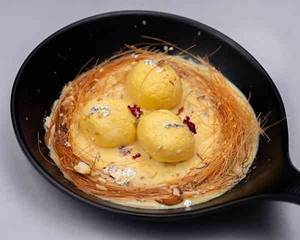Knafeh Chenna Balls, Flavoured Milk