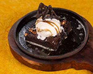 Chocolate Brownie & Nutty Ice Cream