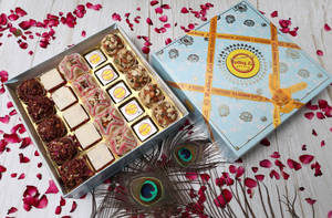 Assorted Dry Fruits Sweets  25 Pcs Box