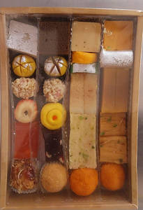 Spl Ghee, Milk & Kaju Dry Fruits Sweets Box