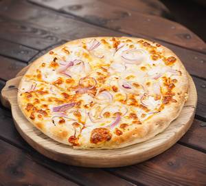 Onion pizza