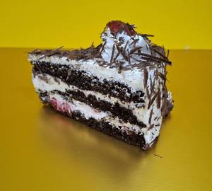 Black forest pastry slice