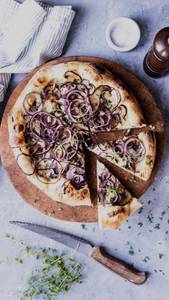Onion Pizza