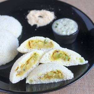 Stuffed Idli