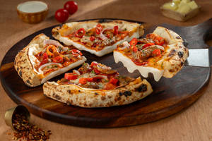 Woodfired -  Peri Peri Mushroom Cheese Burst Pizza
