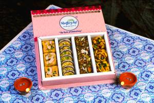 Half Khoya Sweet's With Half Kaju Mewa Mix's