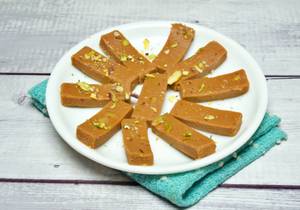 Bikaneri Burfi