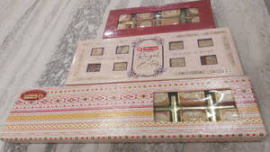 Royal Mewa Bites Gift Box