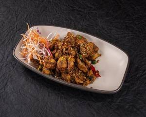 Wok Tossed Salt N Pepper Mushroom