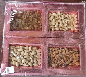 Dry fruits Gift box ( kismish, kaju, pista , badam 125 gram each