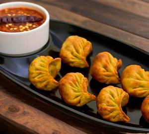 Schezwan Fried Momos (5 Pcs)