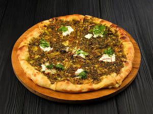 Thecha Pesto Pizza (9 Inches)