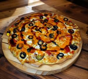 Spicy veg barbeque pizza
