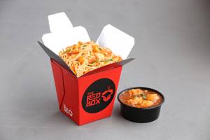 Chicken Nanking Noodles + Hot Garlic Chicken (gravy)