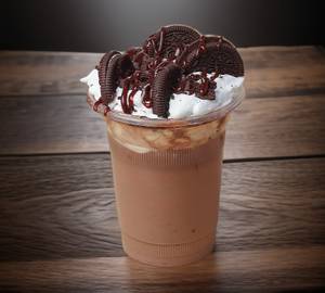 Oreo Cookie Fudge Freak Shake