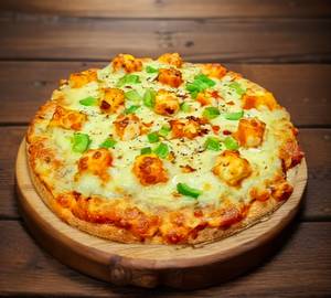 Paneer tikka butter masala pizza