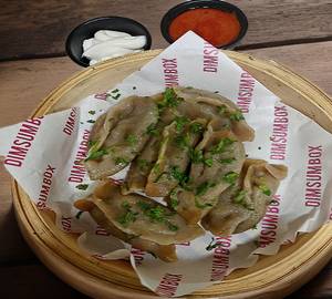 Spinach And Corn Dumplings [6 Pieces]