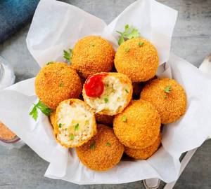 Chicken cheese balls