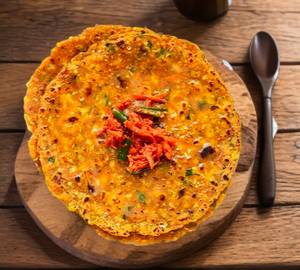 Paneer paratha  with pickle