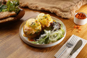 Smoked Salmon Benny
