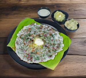 Butter onion dosa