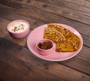 Aloo Paratha with Curd & Pickle