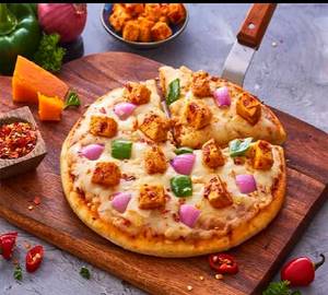 7" Onion Paneer Pizza