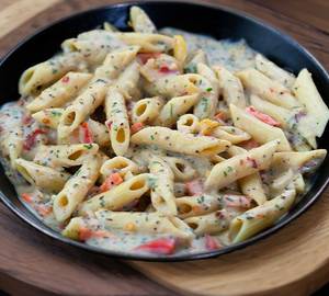 White Sauce Pasta