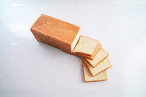 Medium Bread
