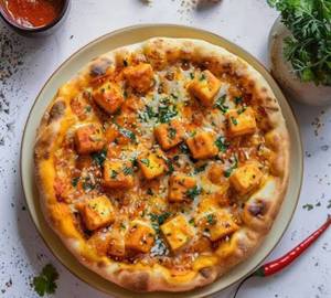 Makhani Paneer Pizza