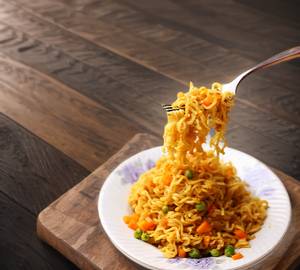 Maggi Masala Veg Atta Noodles