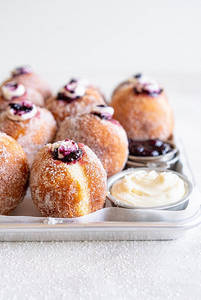 White Chocolate Doughnut
