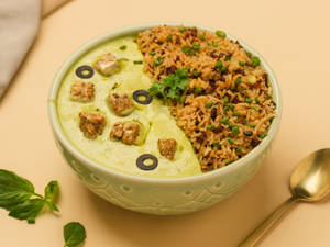 Creamy Pesto Chicken Risotto Rice Bowl