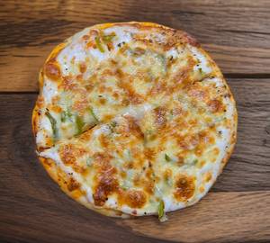 Cheese Capsicum pizza