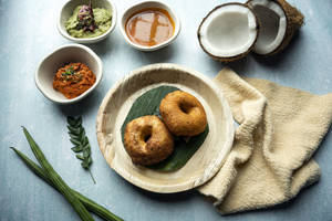 Medu Vada (2 Pcs Small)